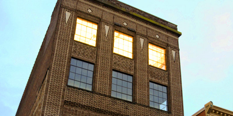 Photo of the d'Vinci building in downtown Hagerstown, MD