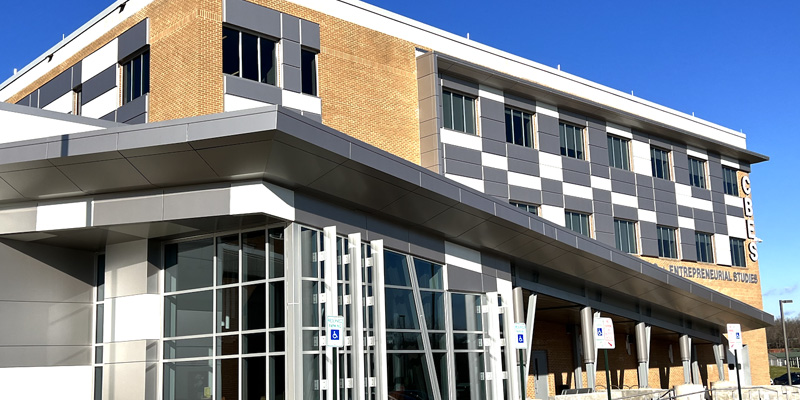 Photo of the d'Vinci building at the Hagerstown Community College CBES