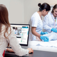 Healthcare workers training with simulation tool