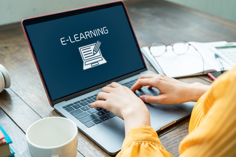 laptop screen with eLearning graphic